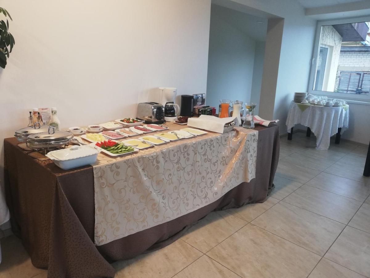 ザラサイ Vijuandra Bed & Breakfast エクステリア 写真